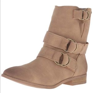 Roxy Tan Suede Boots